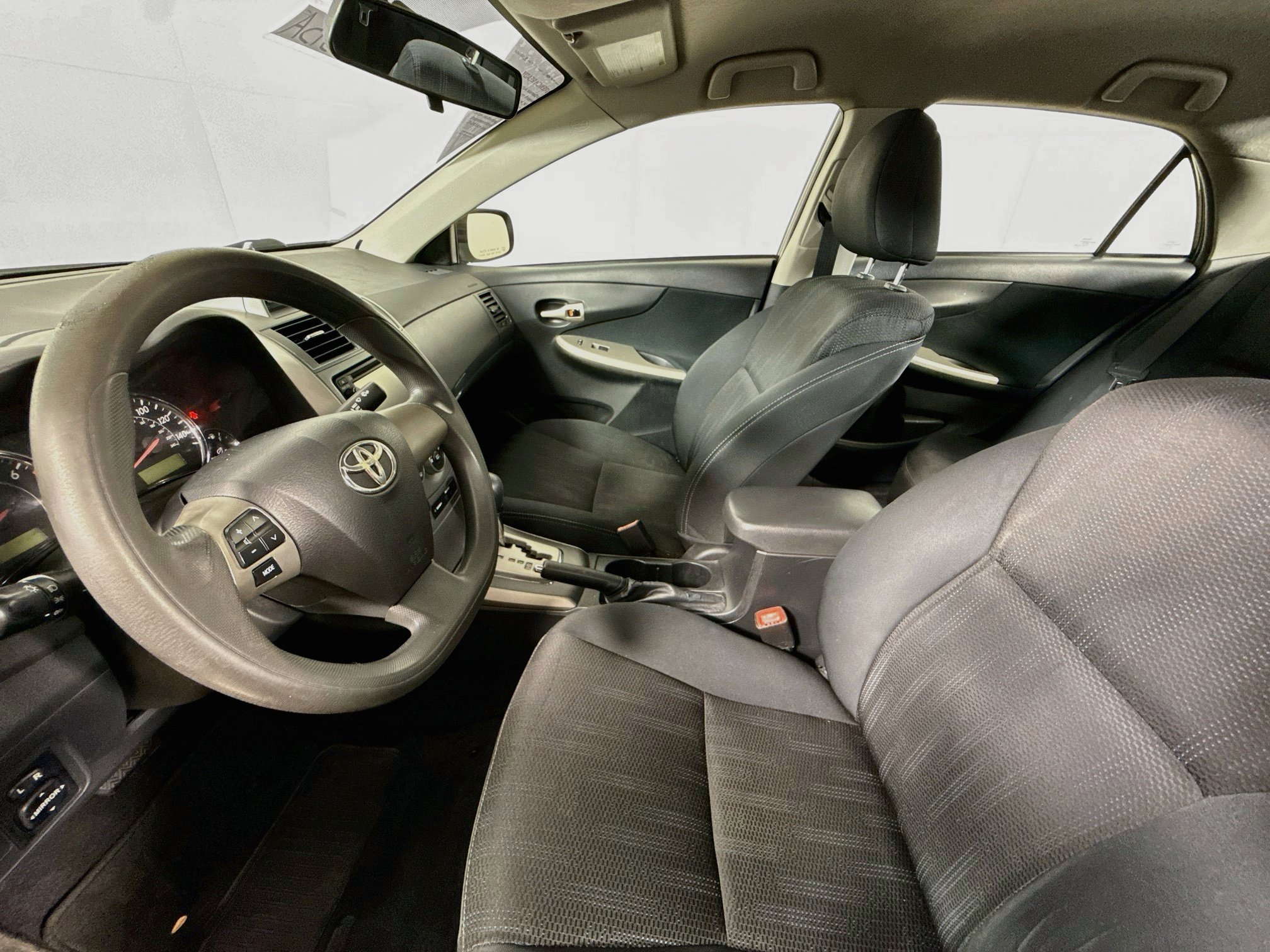Used 2013 Toyota Corolla S FWD image 18