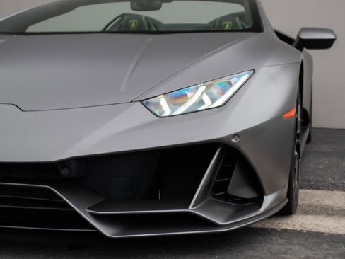 Used 2020 Lamborghini Huracan EVO AWD/4WD image 30