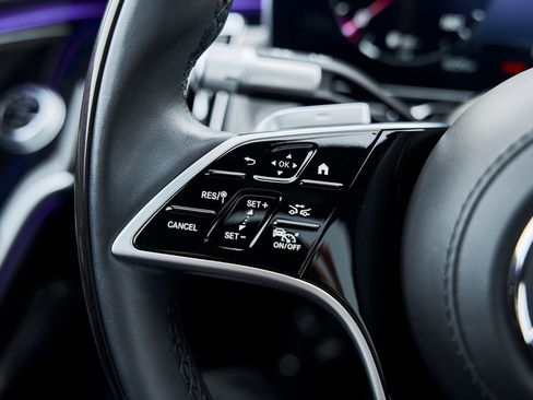 Used 2024 Mercedes-Benz S 580 4MATIC Sedan w/ AMG Line image 60