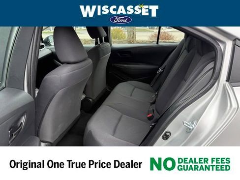 Used 2024 Toyota Corolla LE image 5