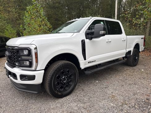 New 2026 Ford F350 XLT w/ XLT Premium Package image 5