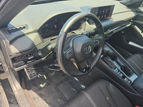 Used 2024 Honda Accord Sport image 14