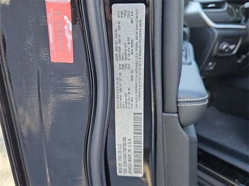 New 2025 Jeep Grand Cherokee Altitude image 16