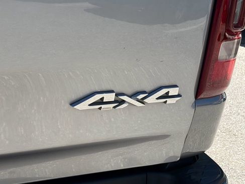 Used 2021 RAM 1500 Limited AWD/4WD image 18