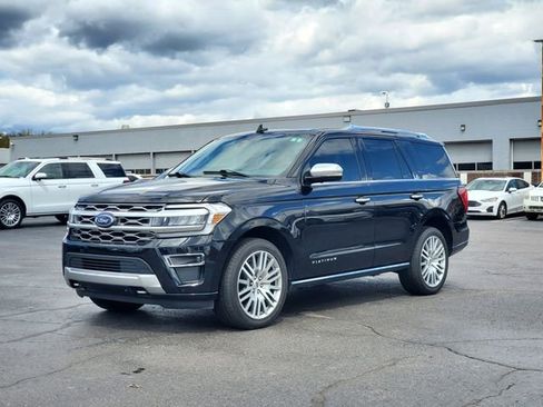 Used 2023 Ford Expedition Platinum AWD/4WD image 32