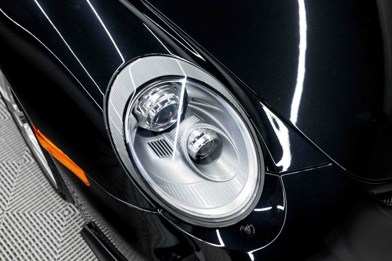 Used 2010 Porsche 911 GT3 RWD image 19