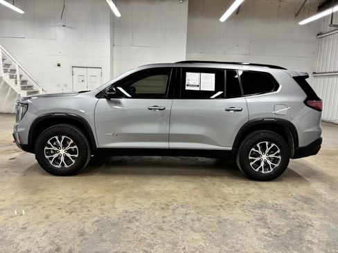 Used 2025 GMC Acadia AT4 w/ LPO, Floor Liner Package AWD/4WD image 4
