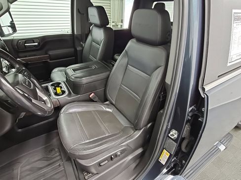 Used 2020 GMC Sierra 2500 Denali w/ Denali Ultimate Package image 32