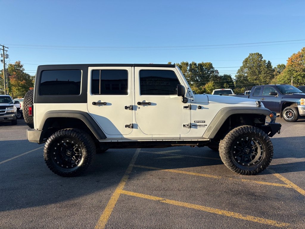 Used 2017 Jeep Wrangler Unlimited Sport w/ Quick Order Package 24S AWD/4WD image 5