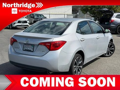 Used 2018 Toyota Corolla SE w/ Carpet Mat Package (TMS) FWD image 4