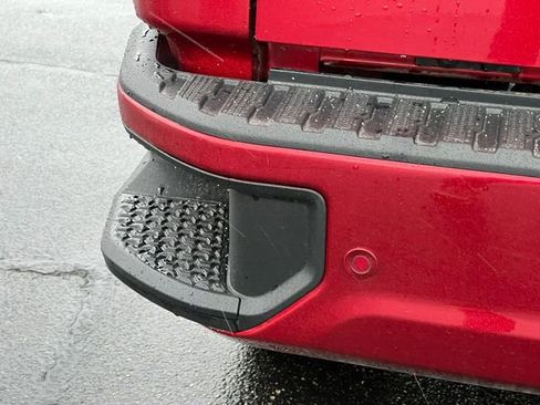 Used 2021 GMC Sierra 2500 AT4 w/ AT4 Premium Plus Package image 18