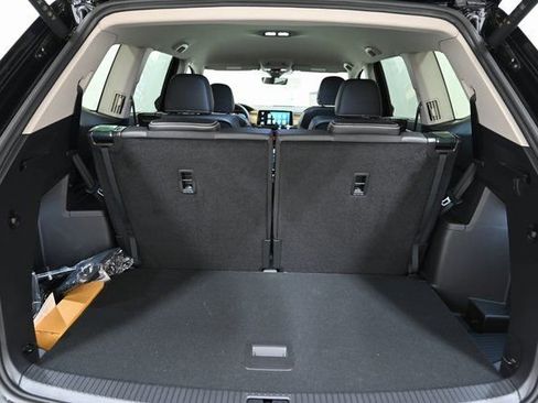 New 2026 Volkswagen Atlas SE image 21