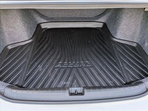 Used 2021 Honda Accord LX image 6