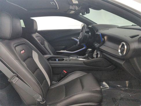 Used 2019 Chevrolet Camaro SS image 39