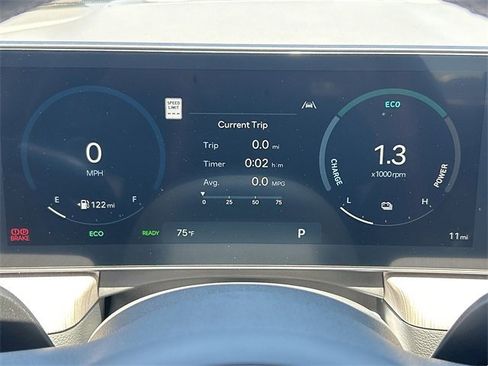 New 2025 Hyundai Sonata Limited image 8