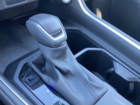 Used 2025 Toyota Grand Highlander AWD image 13