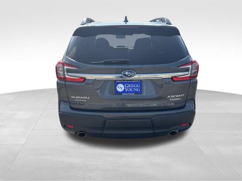 Used 2023 Subaru Ascent Touring AWD/4WD image 5