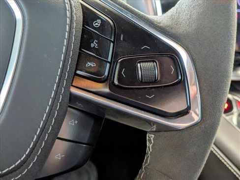 Used 2022 Chevrolet Corvette Stingray Premium Cpe w/ Z51 Performance Package RWD image 6