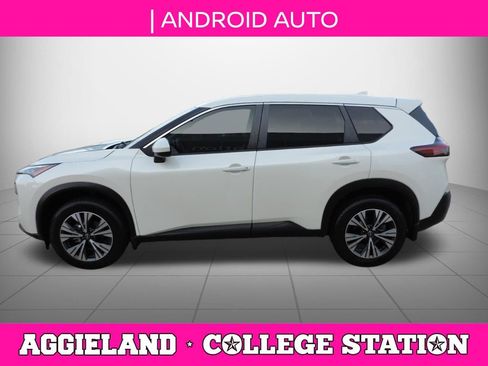 Used 2023 Nissan Rogue SV image 7