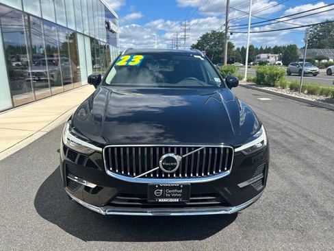 Certified 2023 Volvo XC60 B5 Plus AWD/4WD image 7