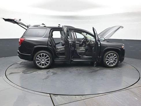 Used 2023 GMC Acadia Denali w/ Denali Technology Package image 57