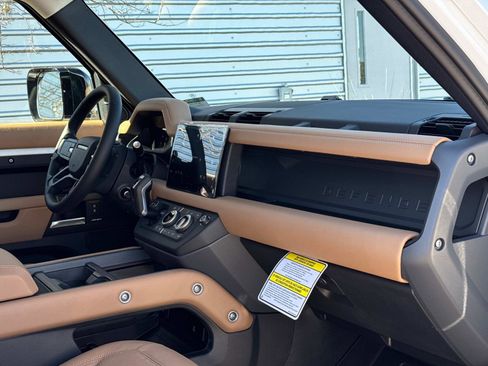 Certified 2025 Land Rover Defender 110 S image 10