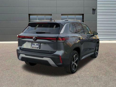 New 2026 Volkswagen Tiguan SE AWD/4WD image 7