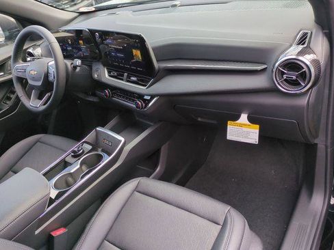 New 2026 Chevrolet Equinox LT w/ Convenience Package II image 30