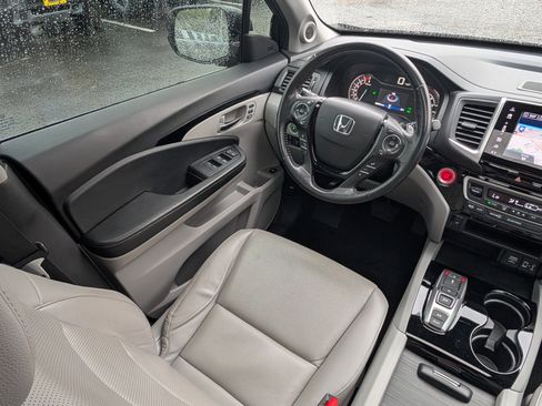 Used 2020 Honda Ridgeline RTL-E image 9