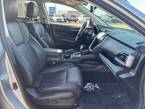 Used 2022 Subaru Outback Limited w/ Popular Package #2 image 10