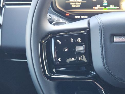 New 2025 Land Rover Range Rover Sport Dynamic SE image 27