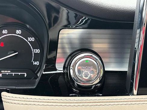 Used 2020 Lincoln Corsair FWD w/ Equipment Group 101A image 27