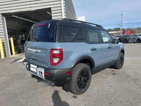 New 2025 Ford Bronco Sport Badlands w/ Sasquatch Badlands Package AWD/4WD image 3