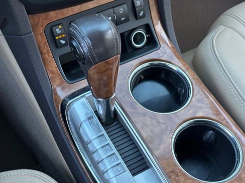 Used 2010 Buick Enclave CXL w/ Trailering Provision Package image 18