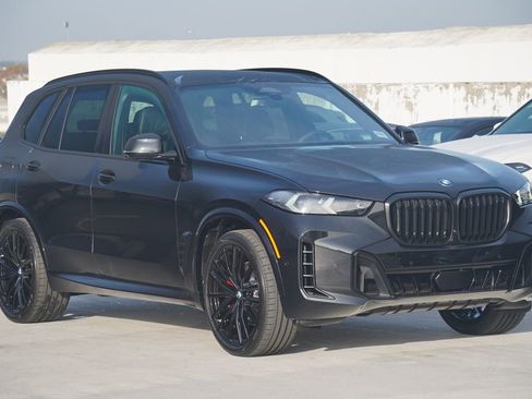 New 2026 BMW X5 sDrive40i w/ Executive Package image 3