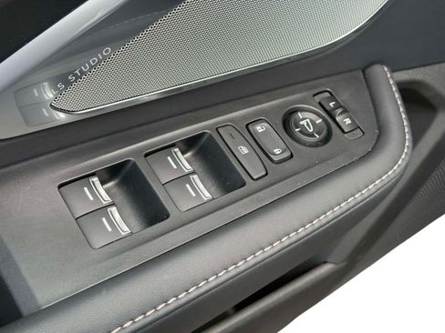 Used 2023 Acura RDX AWD w/ Technology Package image 17