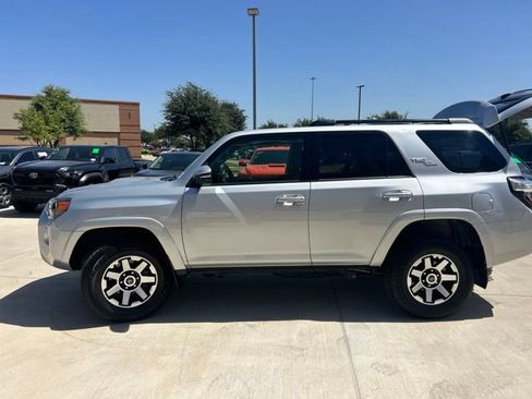 Used 2024 Toyota 4Runner TRD Off-Road Premium w/ Off Road Premium Plus Package AWD/4WD image 6