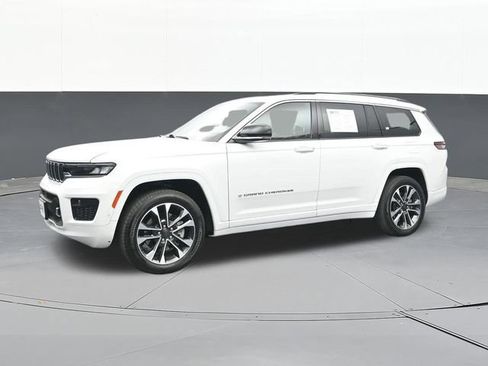 Used 2023 Jeep Grand Cherokee L Overland AWD/4WD image 7