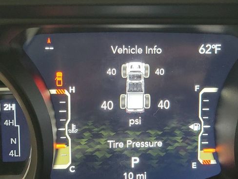 New 2025 Jeep Gladiator Sport image 12