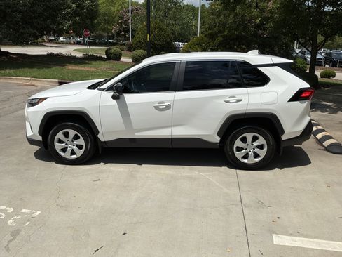 Used 2025 Toyota RAV4 LE FWD image 7