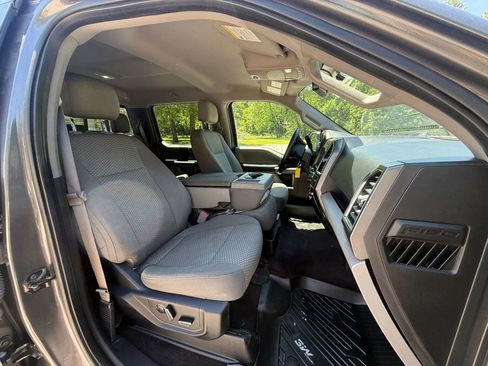 Used 2016 Ford F150 XLT w/ Equipment Group 302A Luxury AWD/4WD image 17