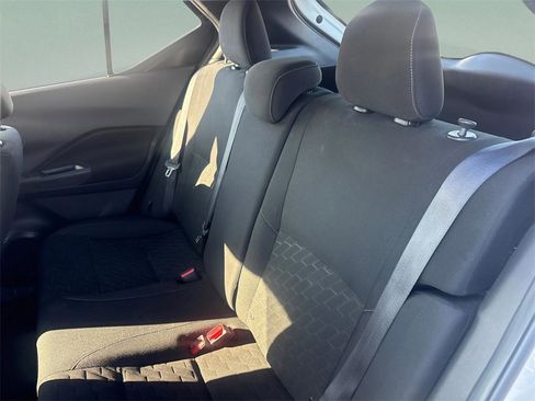 Used 2023 Nissan Kicks SV image 11