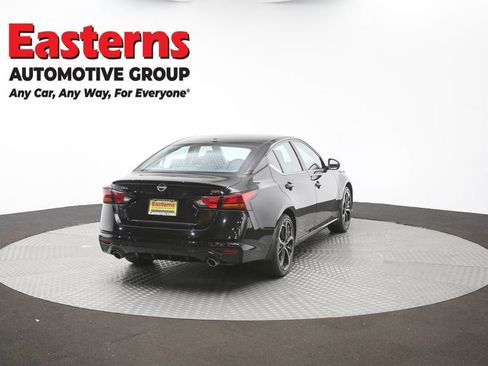 Used 2025 Nissan Altima 2.5 SR FWD image 35