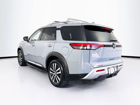 Used 2022 Nissan Pathfinder Platinum w/ Lighting Package (N93) image 7