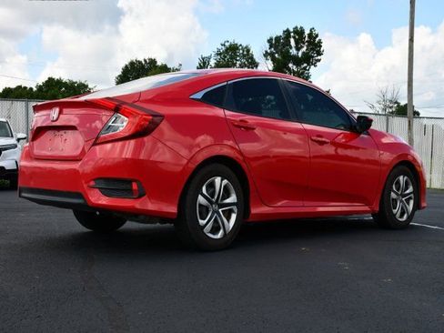 Used 2018 Honda Civic LX image 7