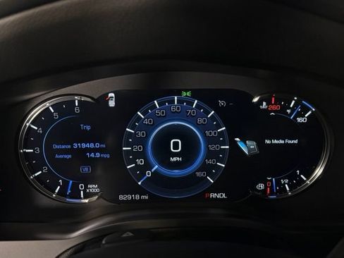 Used 2019 Cadillac Escalade Luxury AWD/4WD image 22
