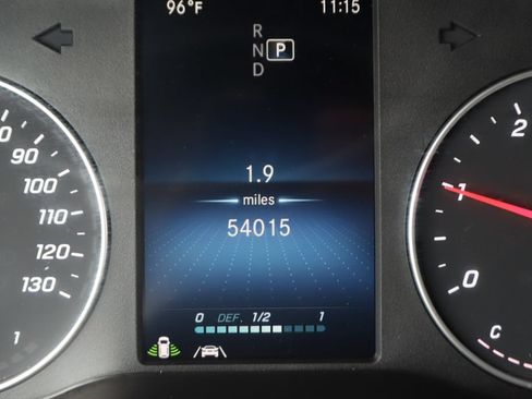 Used 2024 Mercedes-Benz Sprinter 2500 image 25
