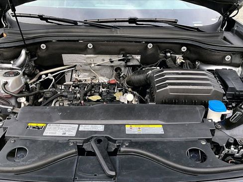 Used 2024 Volkswagen Atlas SE image 37