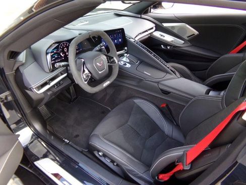 Used 2024 Chevrolet Corvette Z06 image 23