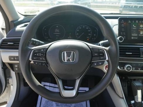 Used 2018 Honda Accord EX image 28